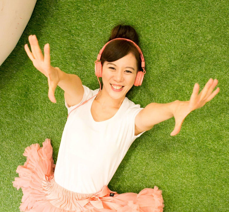 Christina Lin - RainbowYogaTraining